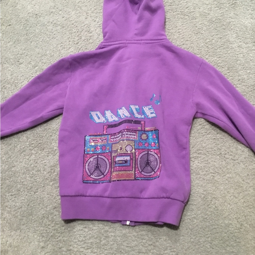 Purple Butter sweater is amazing condition! No flaws!